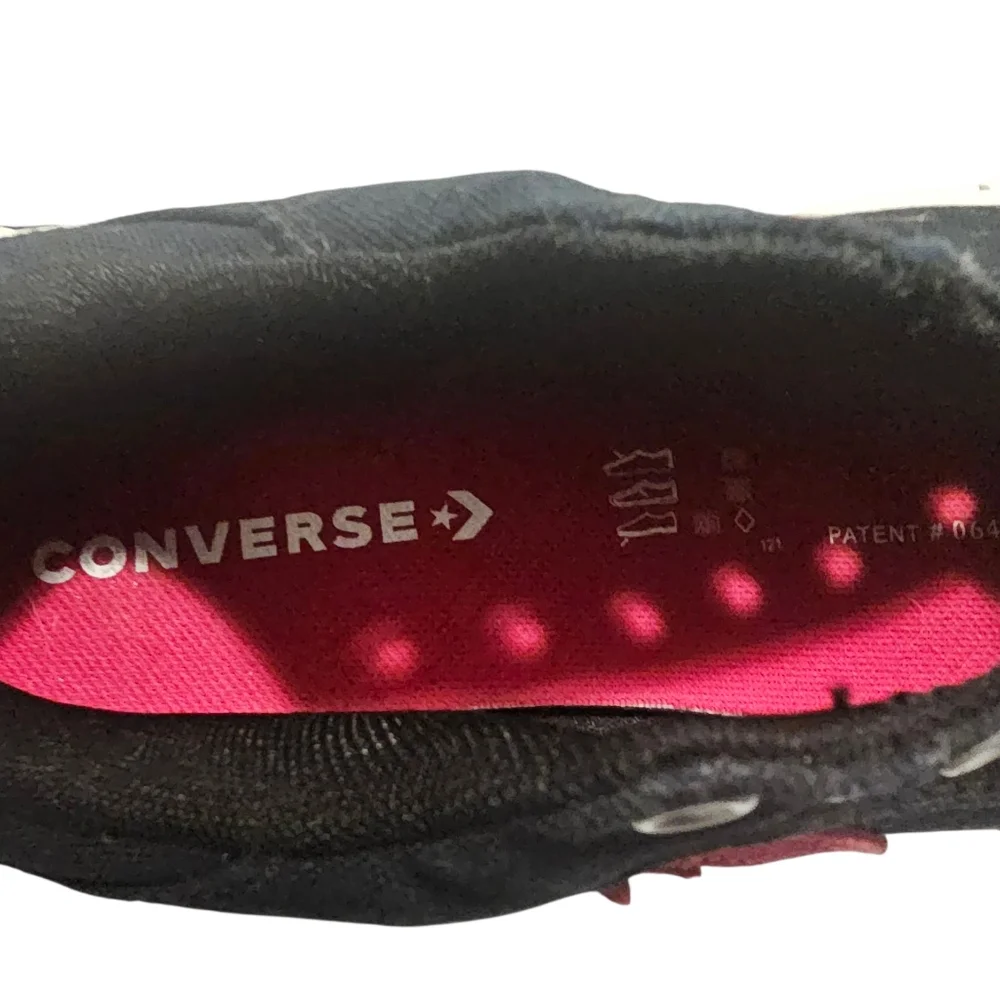 Converse All‎ Star Youth Size 2- Black Sneakers with Pink Star